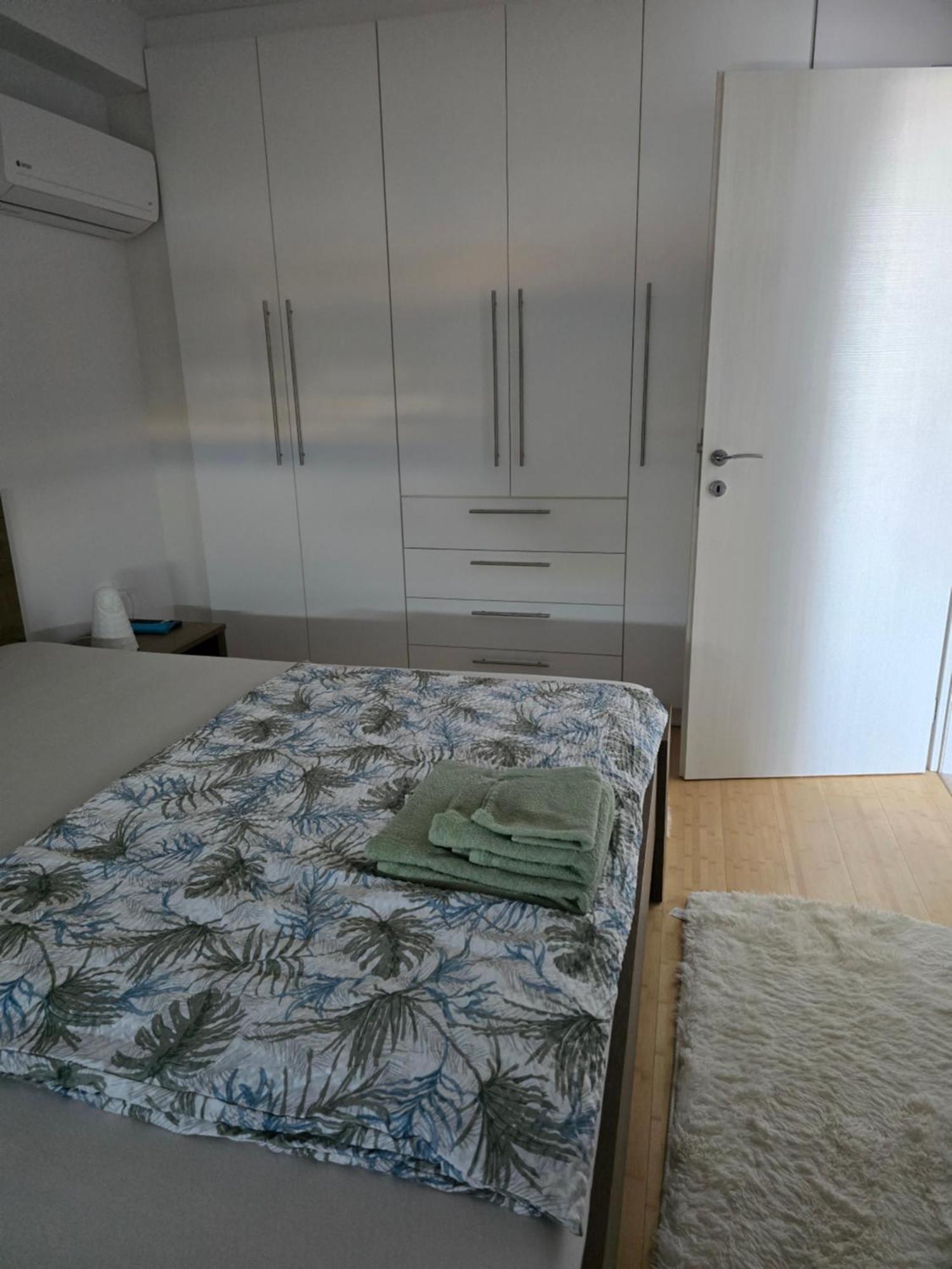 ארטמידה Vasiliki Studio, Beautiful New Built Appartement 10 Km To Airport מראה חיצוני תמונה